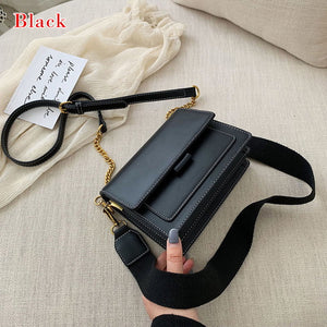 Fashion Women PU Leather Messenger Bags Crossbody Chain Bag and Handbags With Metal Chain  2020 fashion Small package