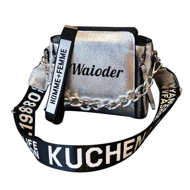 Fashion Women PU Leather Messenger Bags Crossbody Chain Bag and Handbags With Metal Chain  2020 fashion Small package