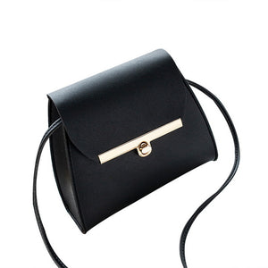 Fashion Women PU Leather Messenger Bags Crossbody Chain Bag and Handbags With Metal Chain  2020 fashion Small package