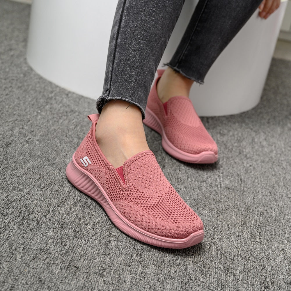 2020 summer women's sneakers slip on soft women's shoes flat casual sock shoes Ladies  Mesh lofaers fashion Vulcanize Shoes